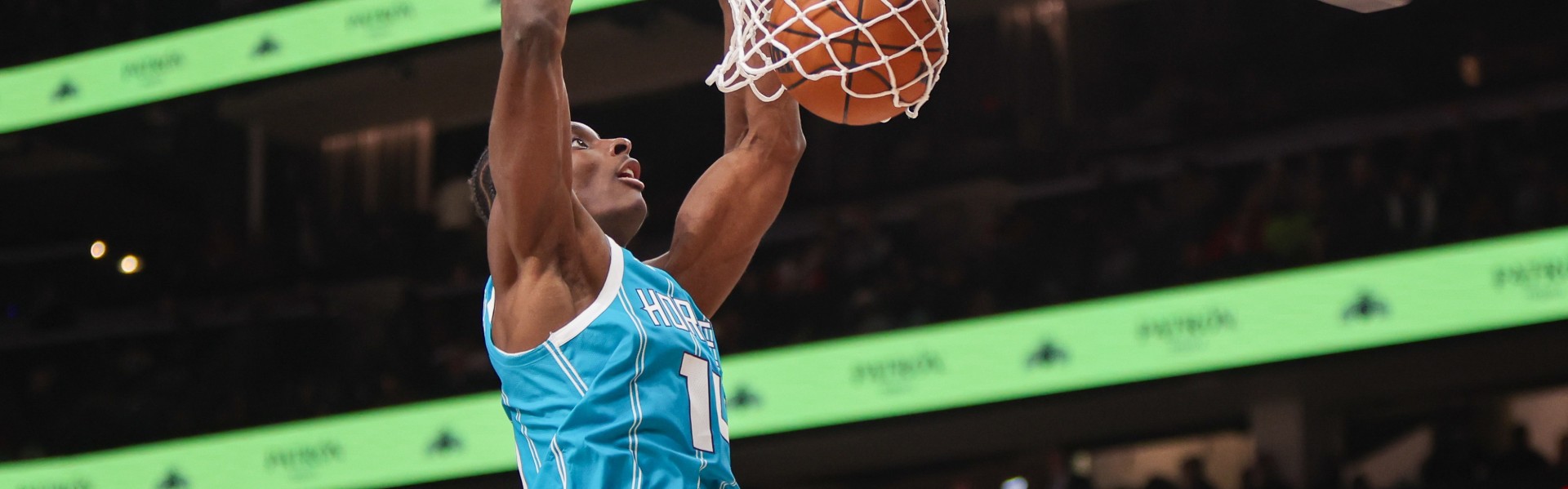 开云体育下载-大胜绿军！迪亚巴特：强硬的身体对抗&amp;冲击篮下让我们占据上风