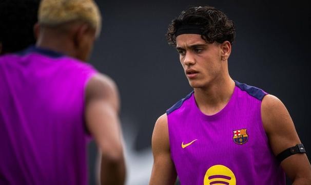 埃克托-福特首轮战马略卡后将外租离队，巴萨更倾向租借方案