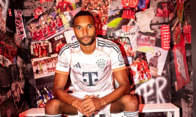 开云APP-德超杯捧杯！若纳坦-塔坦言：拜仁生涯首冠令人自豪，体验无比美妙