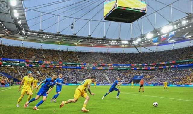 开云体育下载-【欧洲杯】卢卡库10射0收，E2比利时跟D2法国硬碰硬