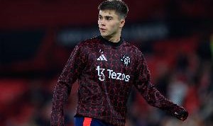 开云体育下载-记者：曼联负担阿玛斯外租谢周三所有费用，包括薪水、住宿和奖金